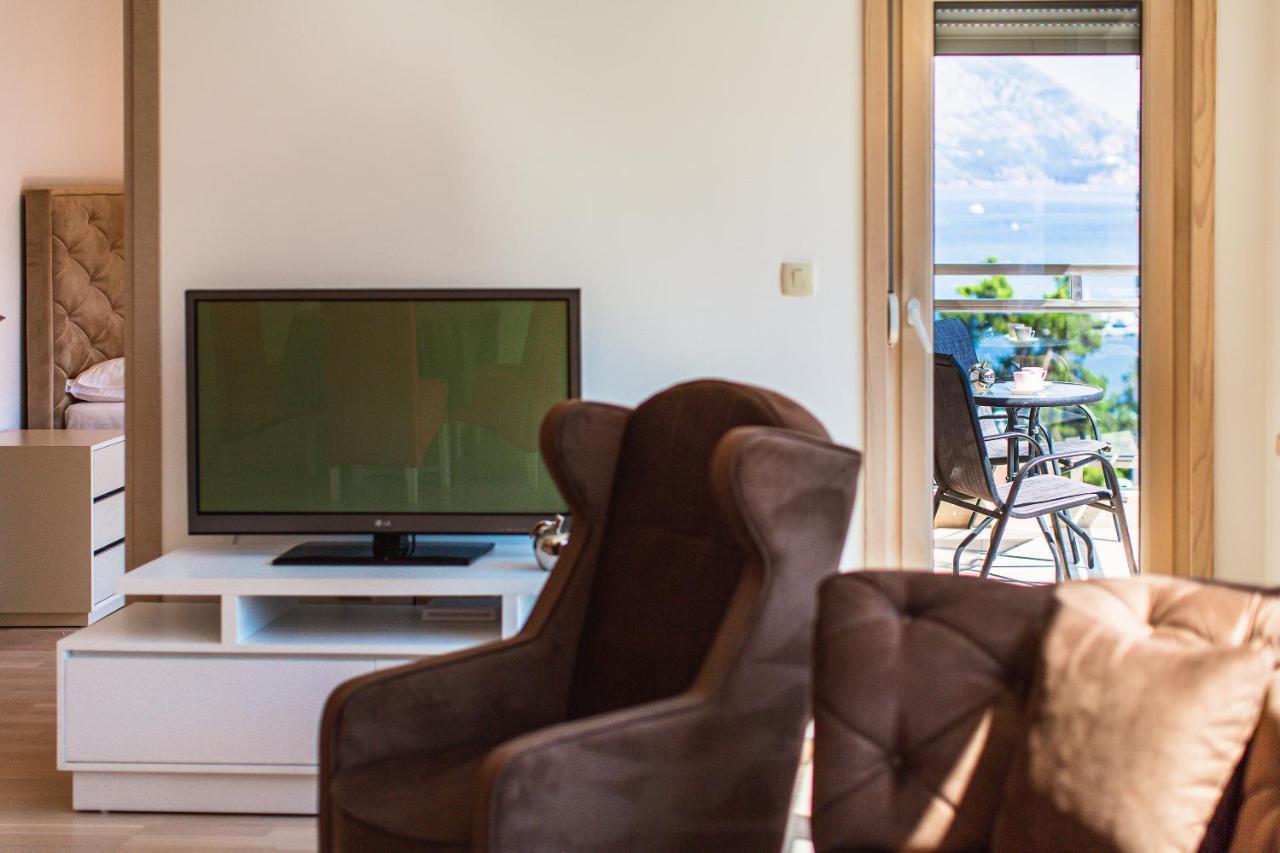 Montesun Fontana Apartments Budva Ngoại thất bức ảnh