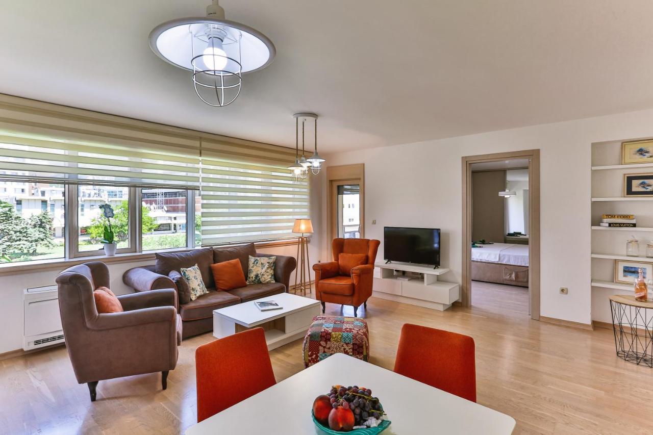 Montesun Fontana Apartments Budva Ngoại thất bức ảnh