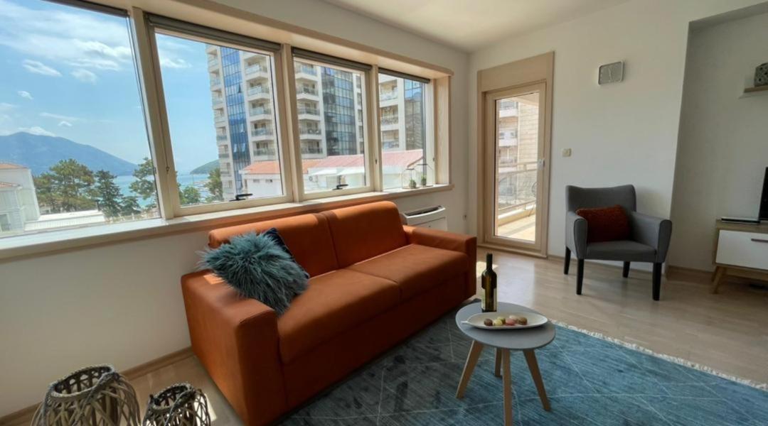 Montesun Fontana Apartments Budva Ngoại thất bức ảnh